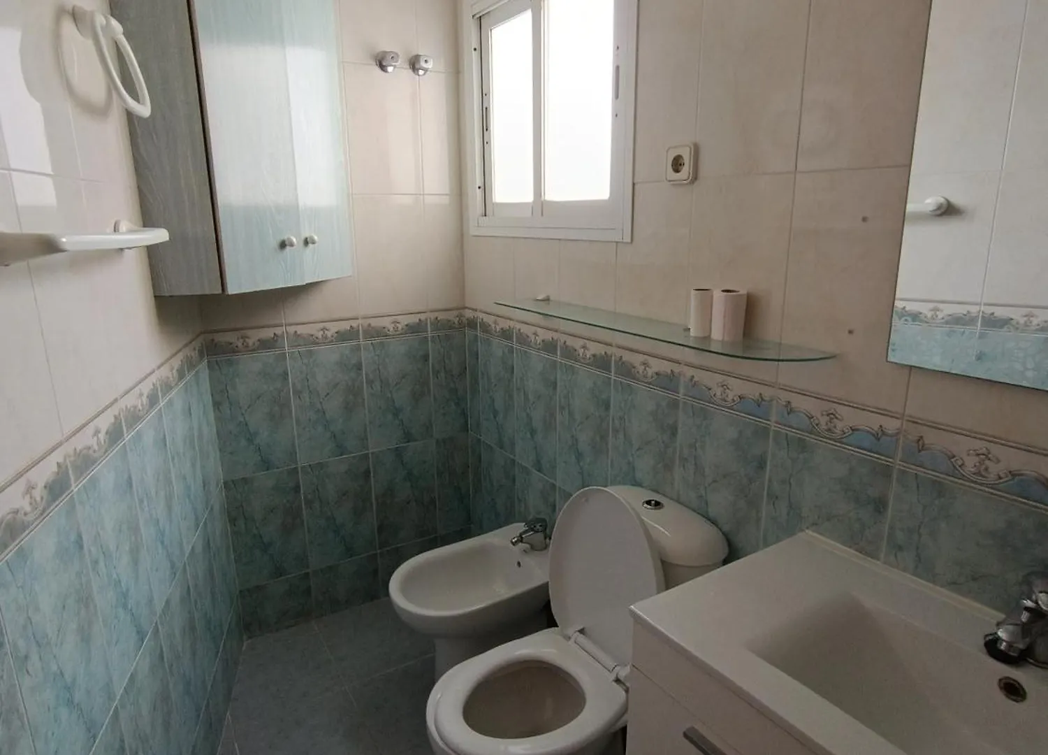 Lovely Penthouse In Front Of The Beach With Free Parking Málaga
